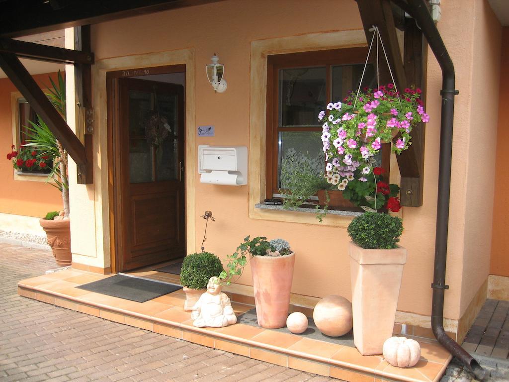 Appartementhaus Sibylle บาดฟึสซิง ภายนอก รูปภาพ