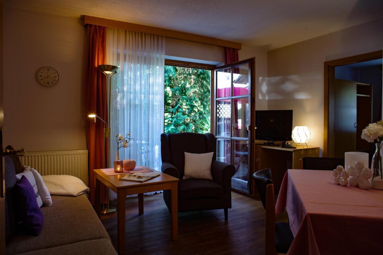 Appartementhaus Sibylle บาดฟึสซิง ภายนอก รูปภาพ